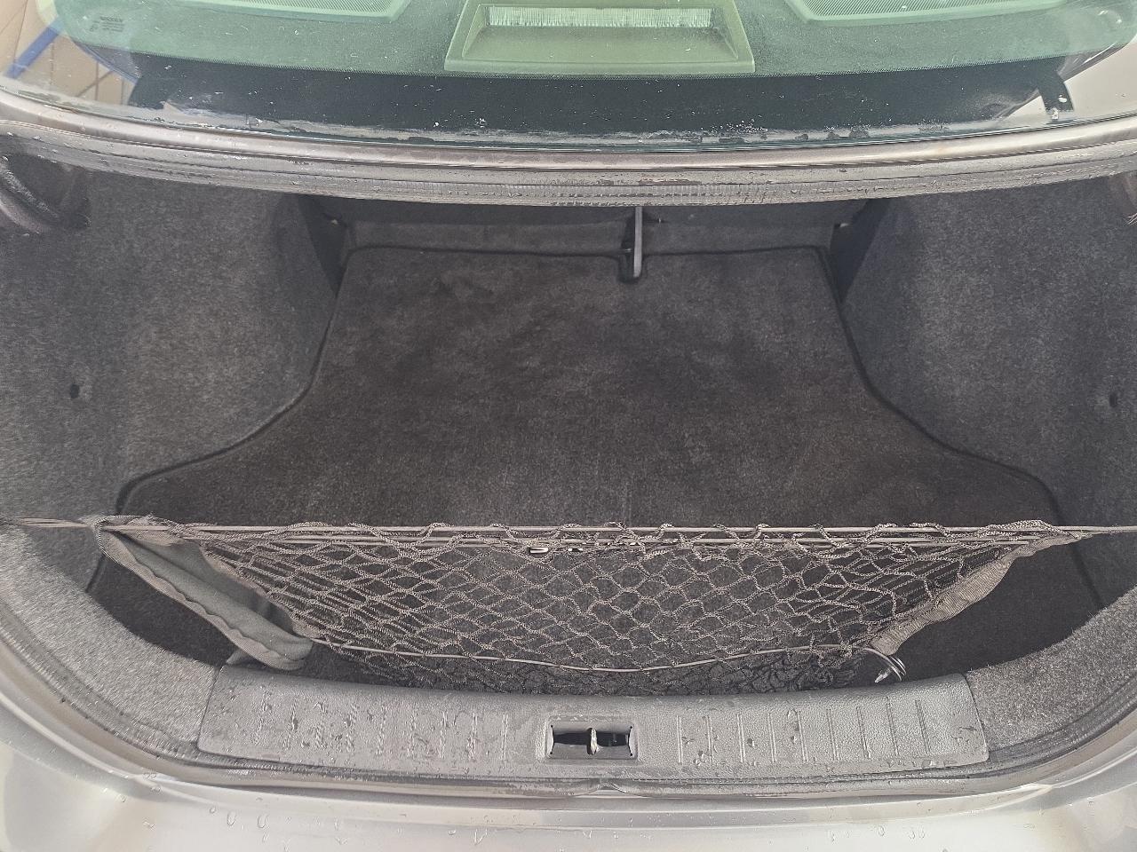 Nissan Sentra SV 4D Sedan 2017