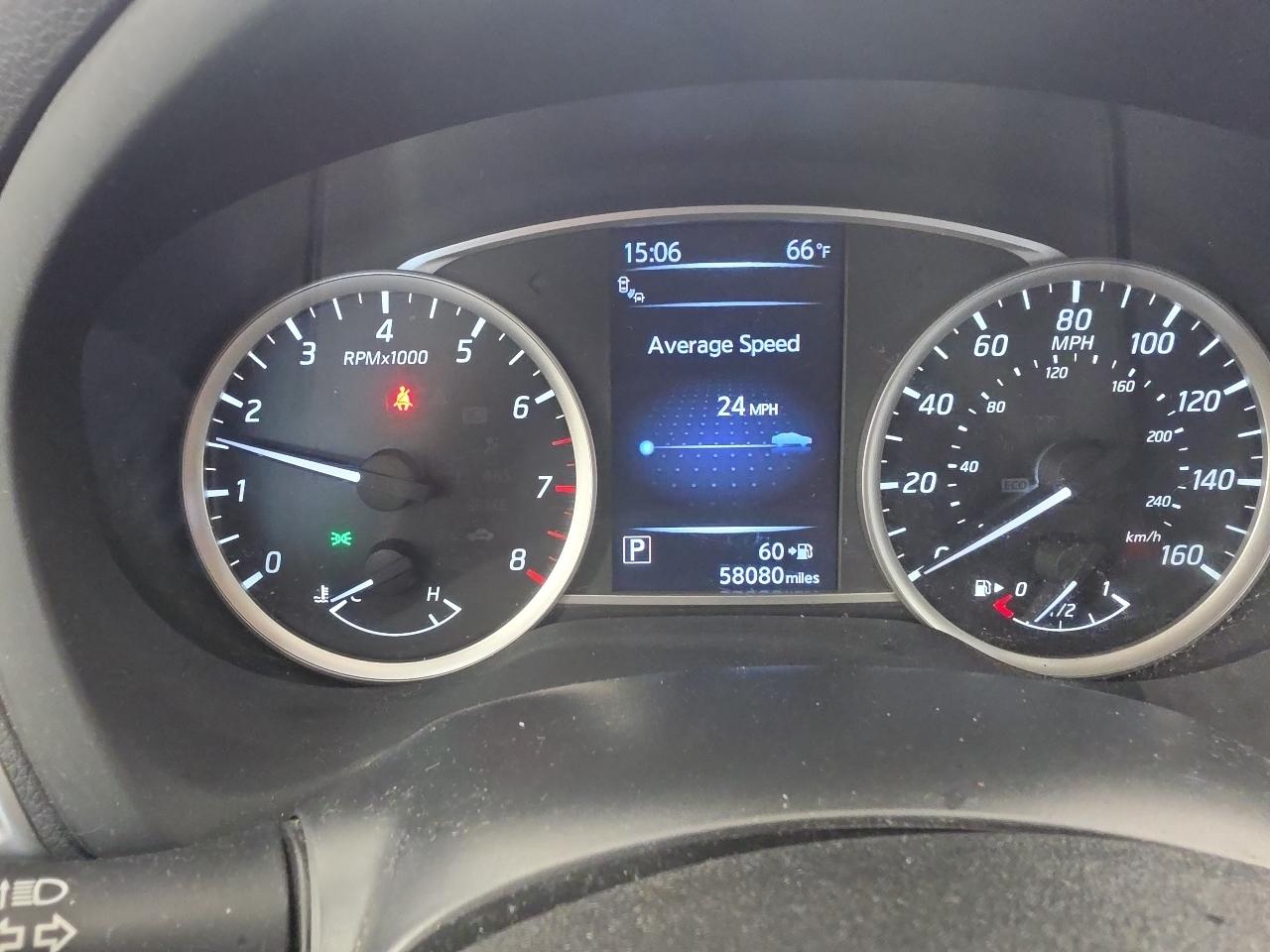 Nissan Sentra SV 4D Sedan 2017