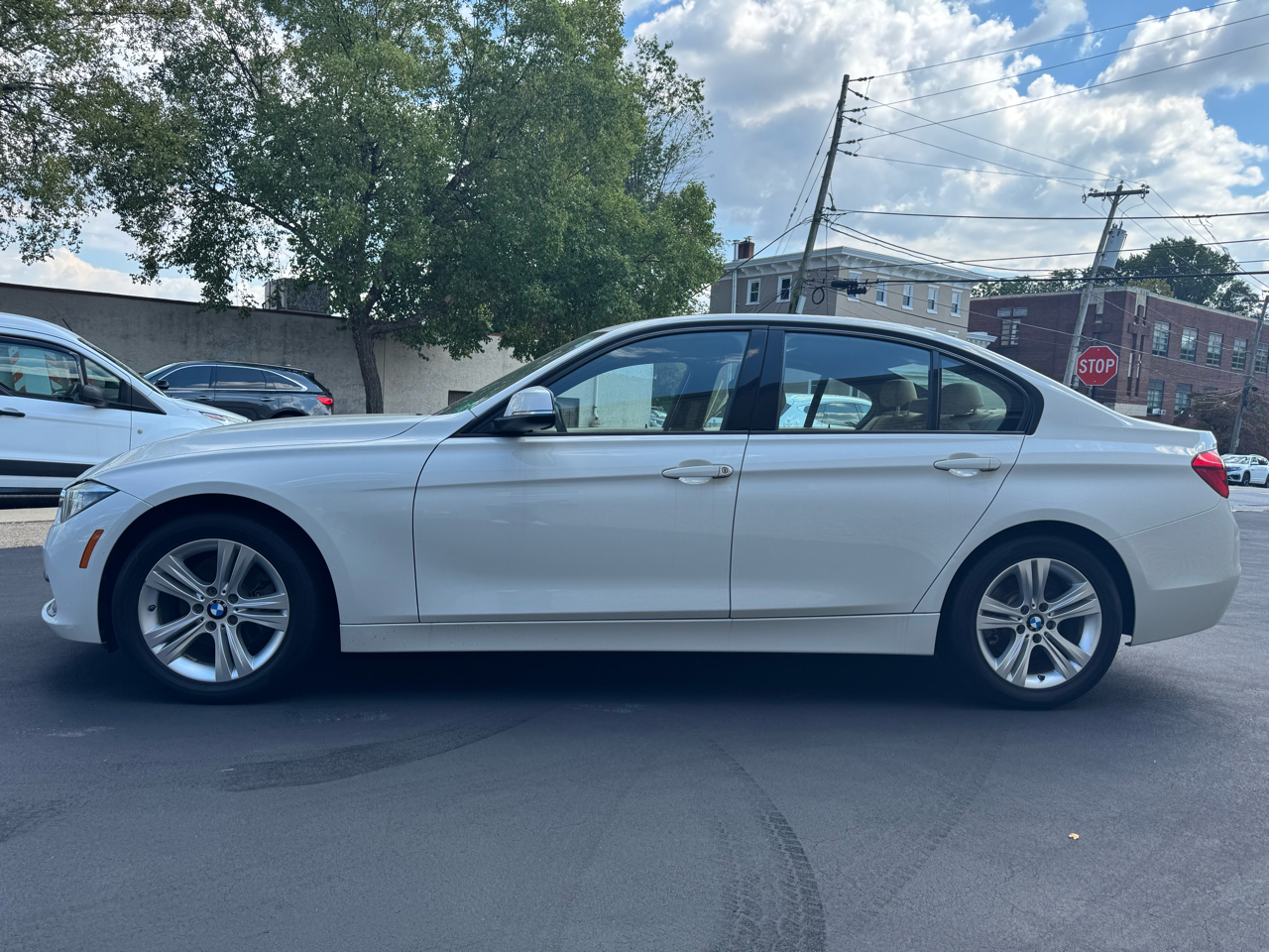 BMW 3-Series 4dr Sdn 328i xDrive AWD SULEV South Africa 2016