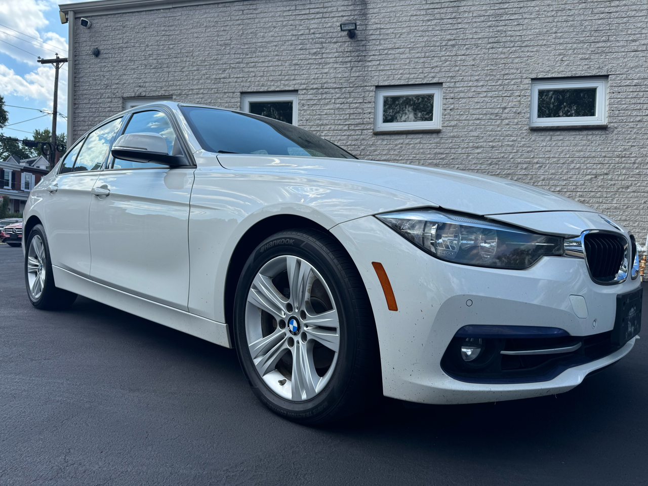 BMW 3-Series 4dr Sdn 328i xDrive AWD SULEV South Africa 2016