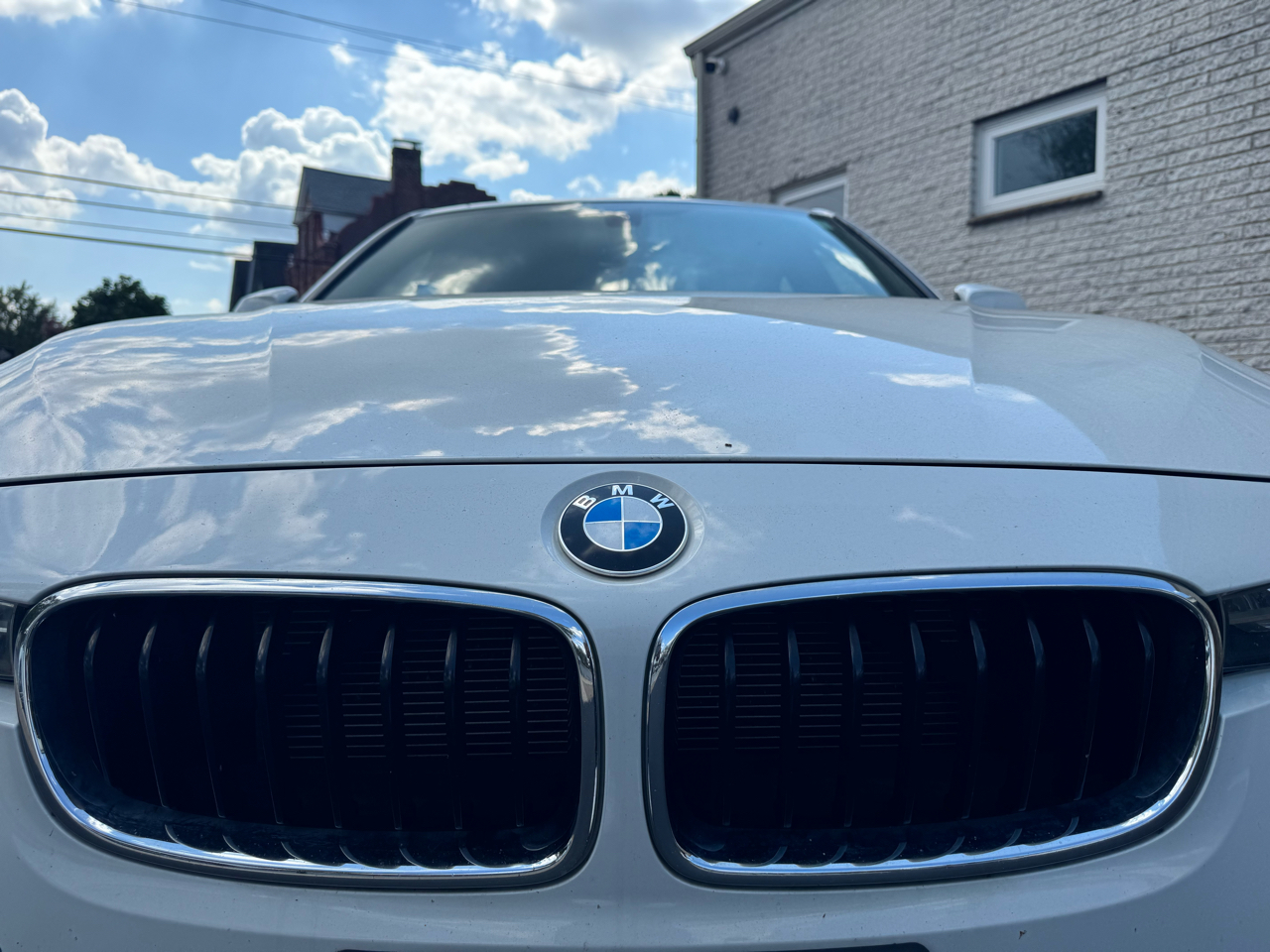 BMW 3-Series 4dr Sdn 328i xDrive AWD SULEV South Africa 2016