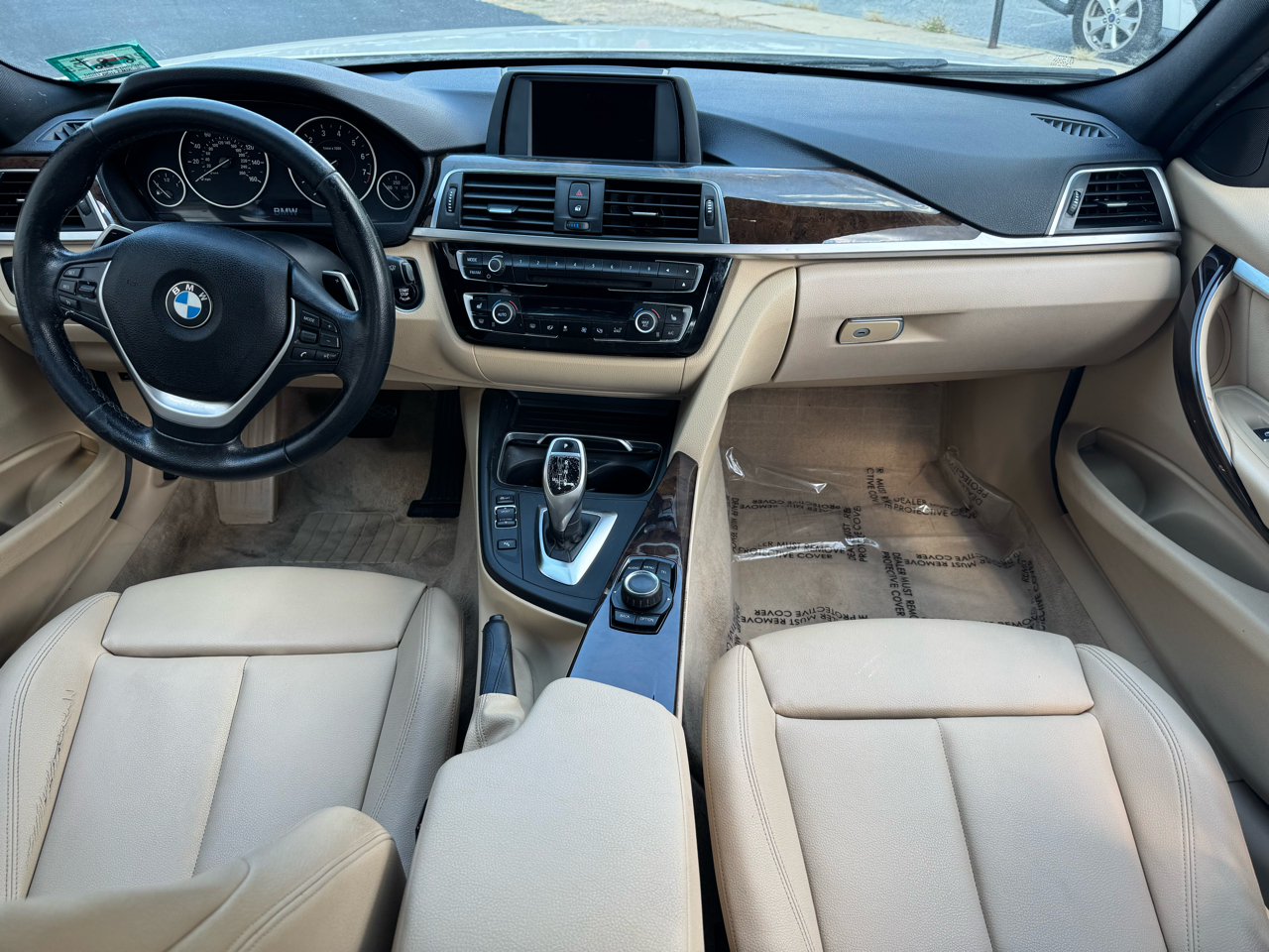 BMW 3-Series 4dr Sdn 328i xDrive AWD SULEV South Africa 2016