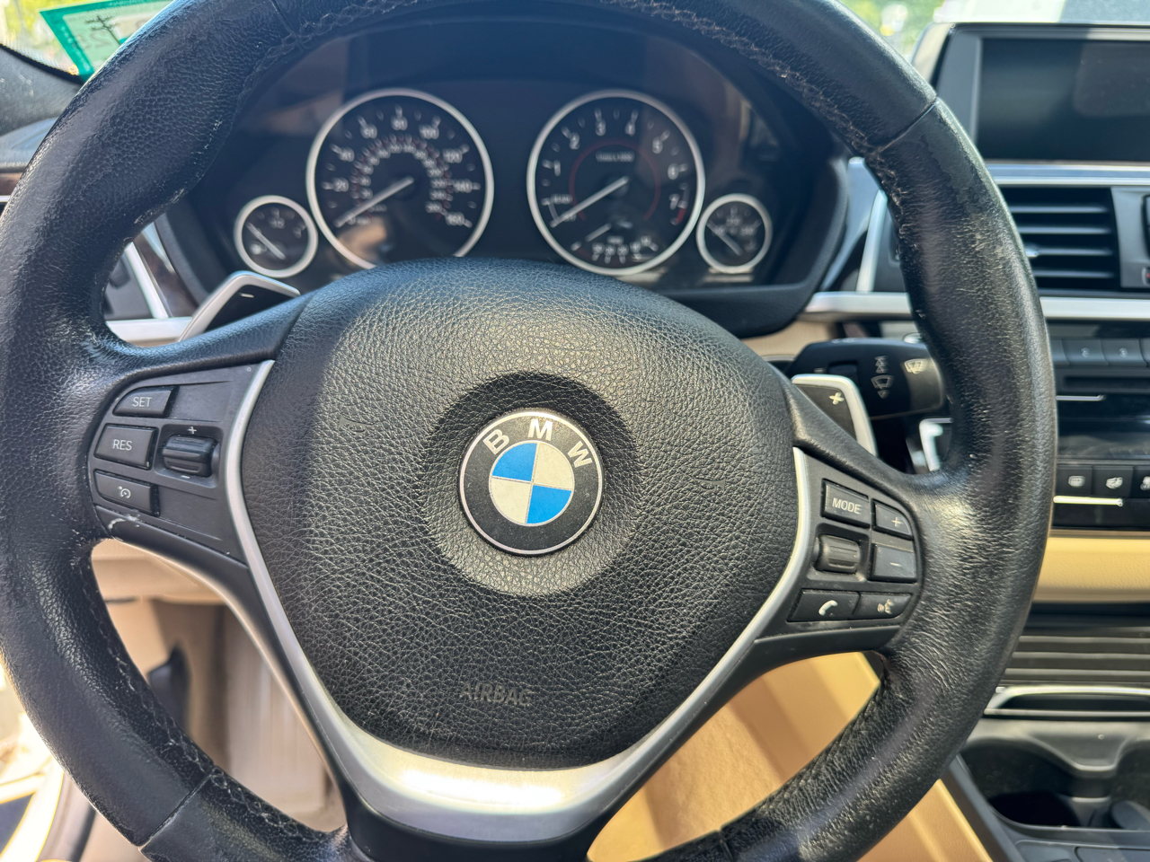 BMW 3-Series 4dr Sdn 328i xDrive AWD SULEV South Africa 2016