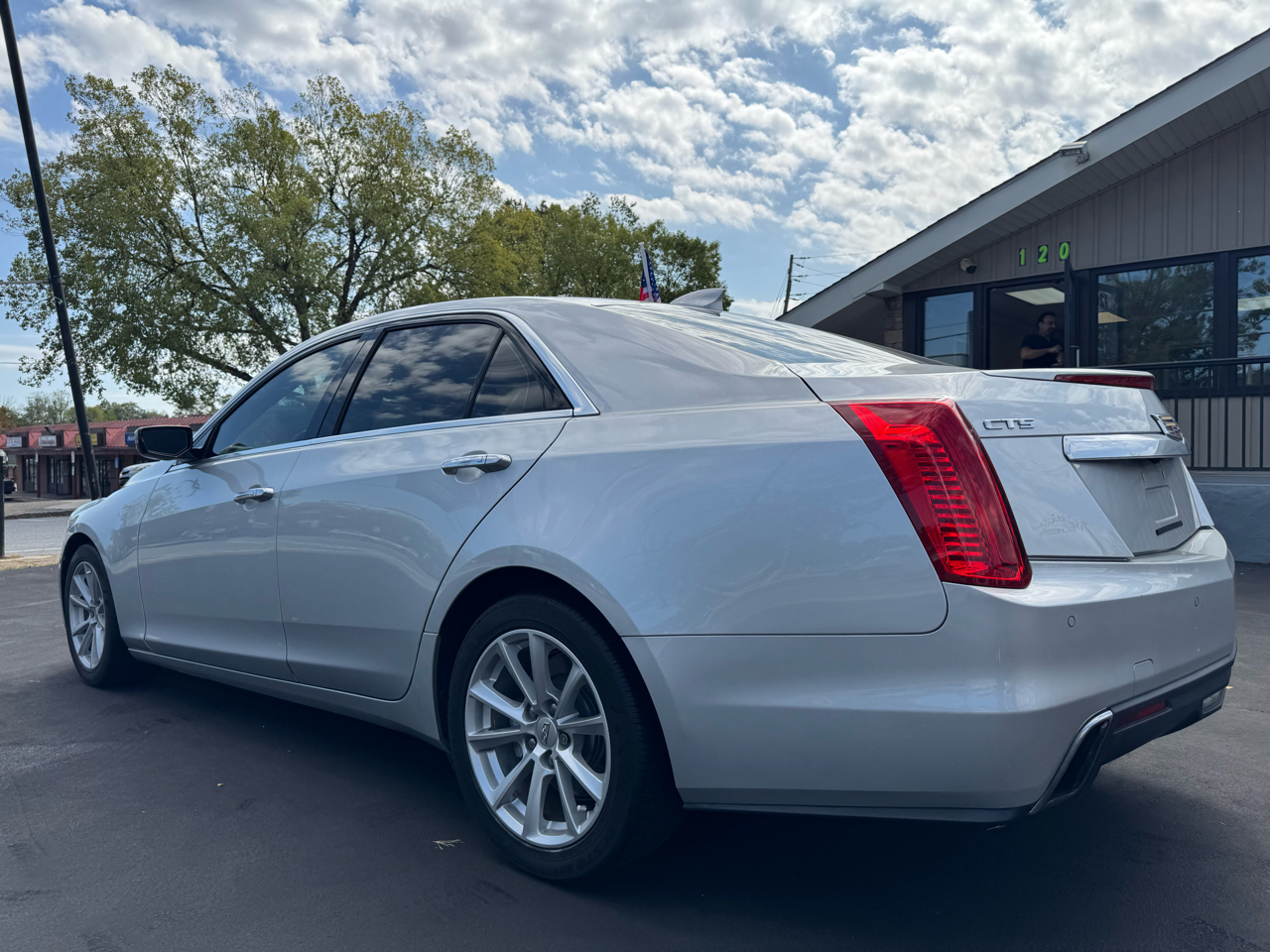 Cadillac CTS 4dr Sdn 2.0L Turbo RWD 2017