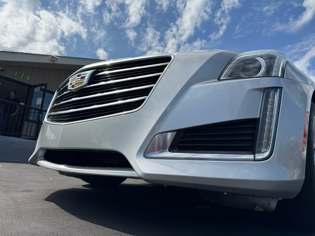 Cadillac CTS 4dr Sdn 2.0L Turbo RWD 2017