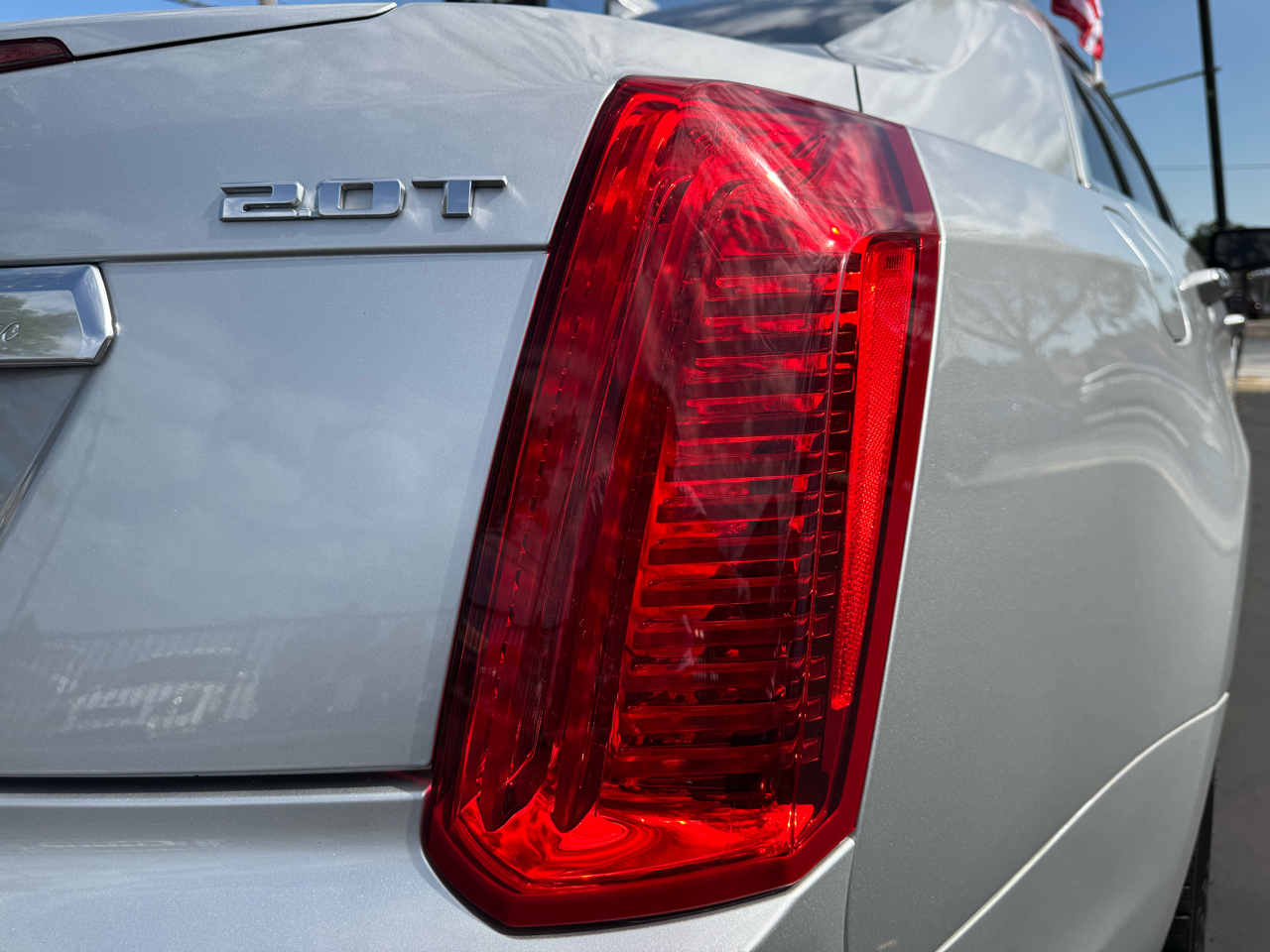 Cadillac CTS 4dr Sdn 2.0L Turbo RWD 2017