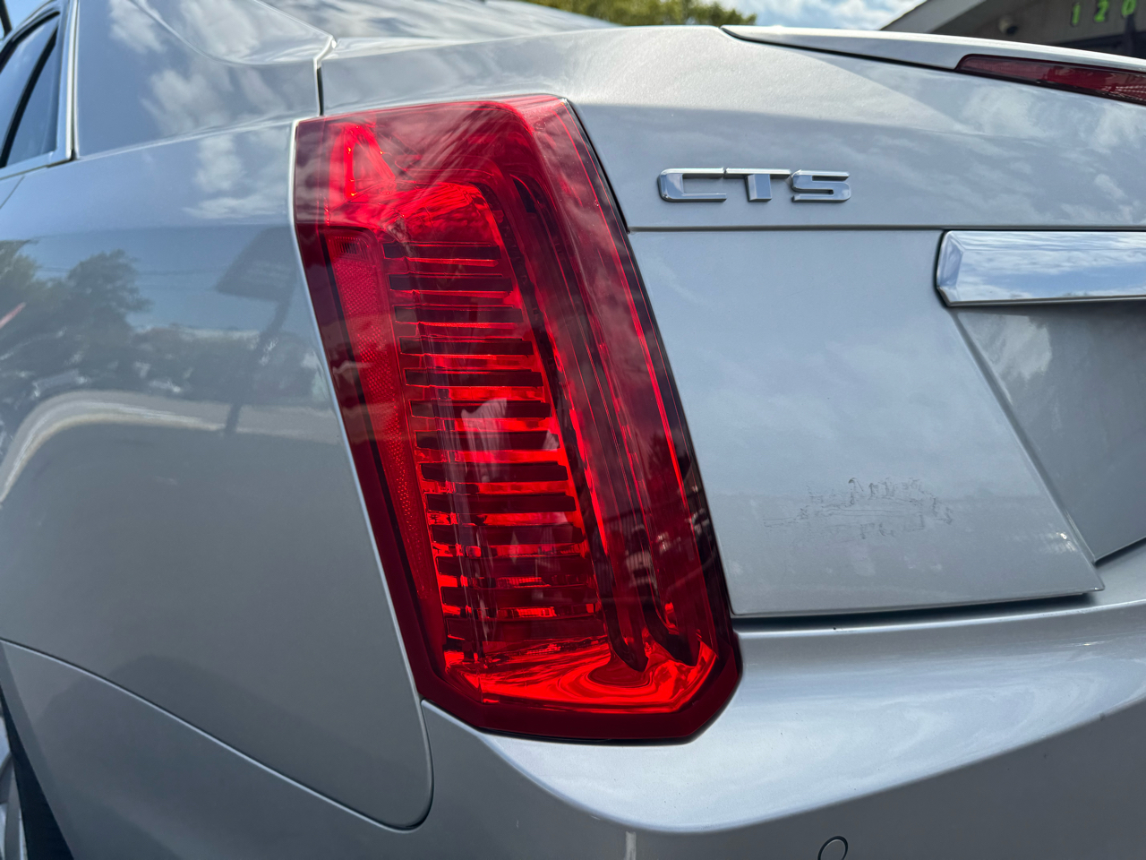 Cadillac CTS 4dr Sdn 2.0L Turbo RWD 2017