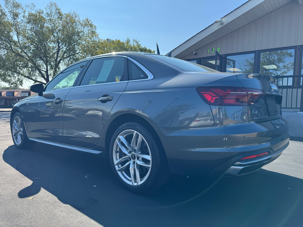 Audi A4 Premium Plus 45 TFSI quattro 2020