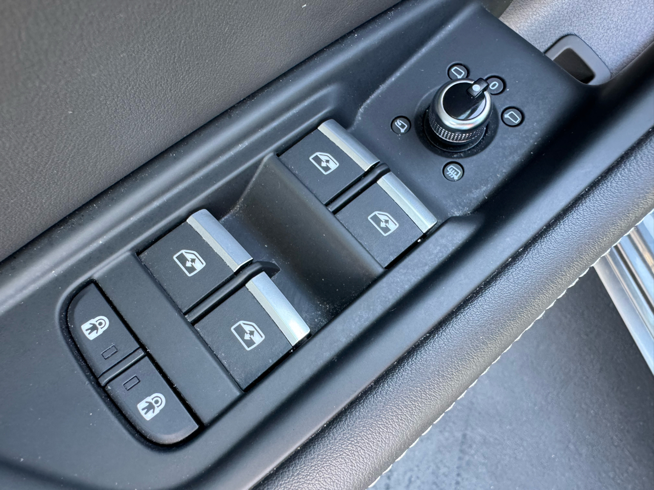 Audi A4 Premium Plus 45 TFSI quattro 2020