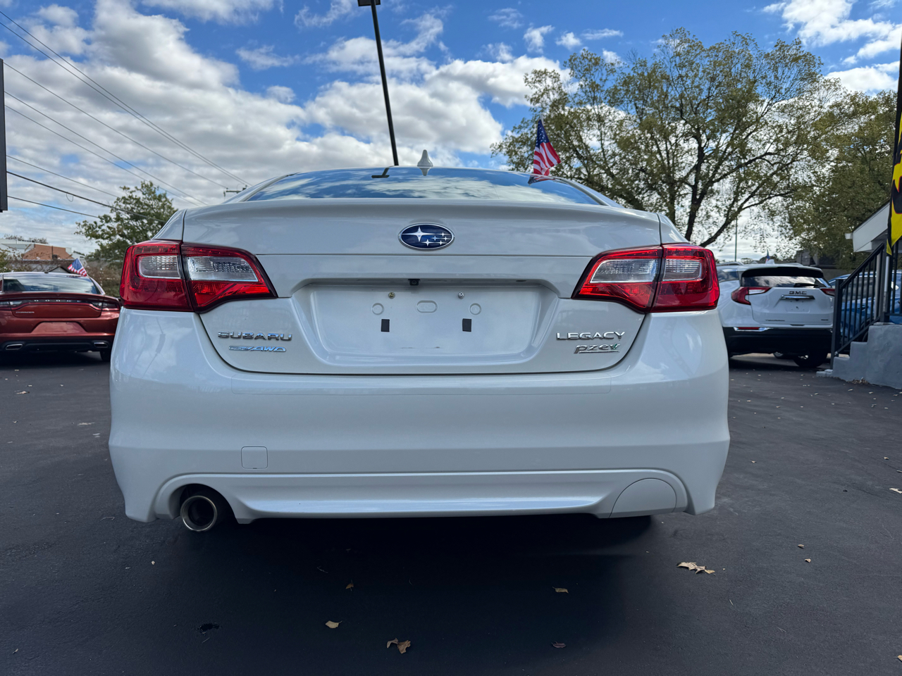Subaru Legacy 4dr Sdn 2.5i Limited PZEV 2016
