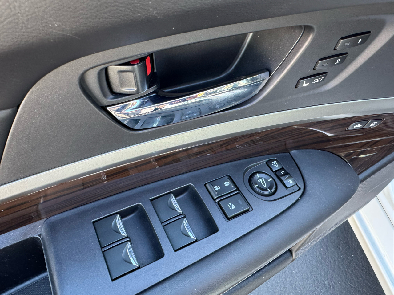 Acura RLX Sedan w/Technology Pkg 2017