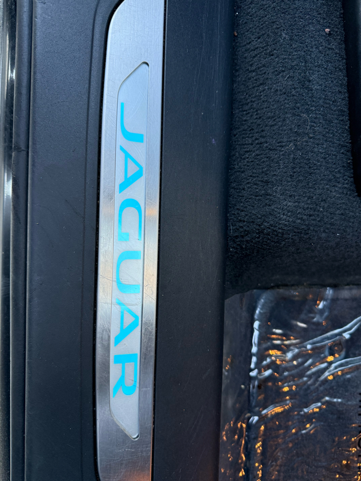 Jaguar F-Pace 30t Prestige AWD 2020