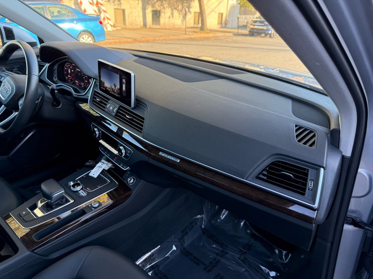 Audi Q5 Premium Plus 45 TFSI quattro 2020