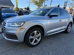 2020 Audi Q5  2020 Audi Q5
