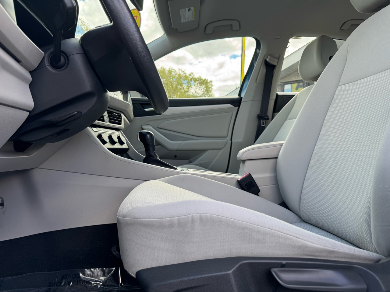 Volkswagen Jetta SE Auto w/SULEV 2019