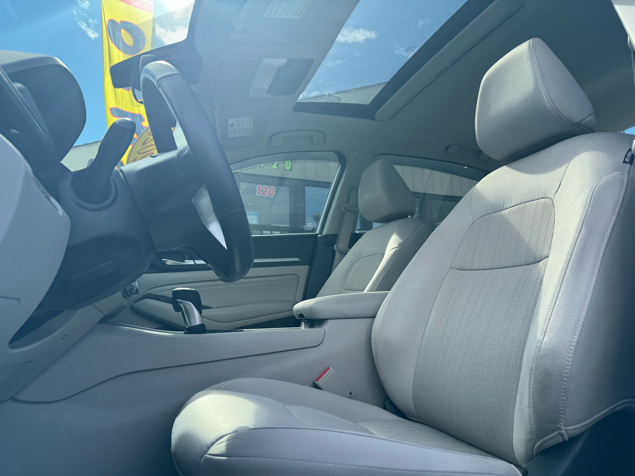 Nissan Altima 2.5 SV Sedan 2020