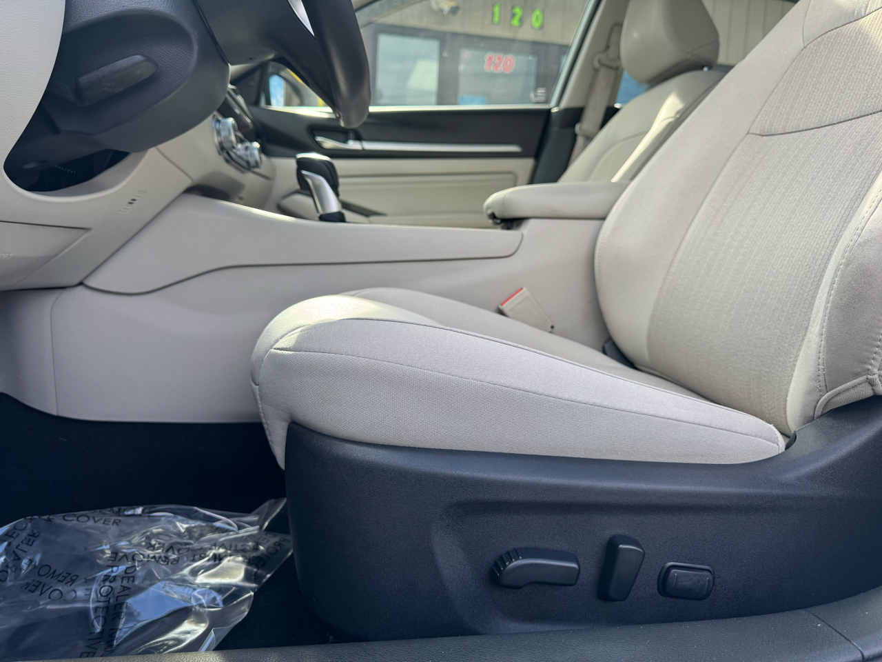 Nissan Altima 2.5 SV Sedan 2020