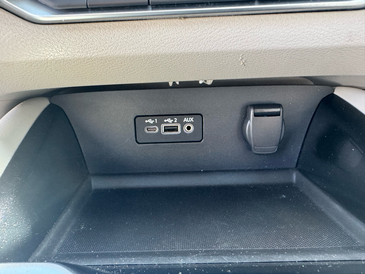 Nissan Altima 2.5 SV Sedan 2020