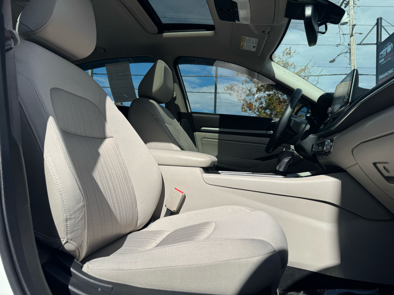 Nissan Altima 2.5 SV Sedan 2020