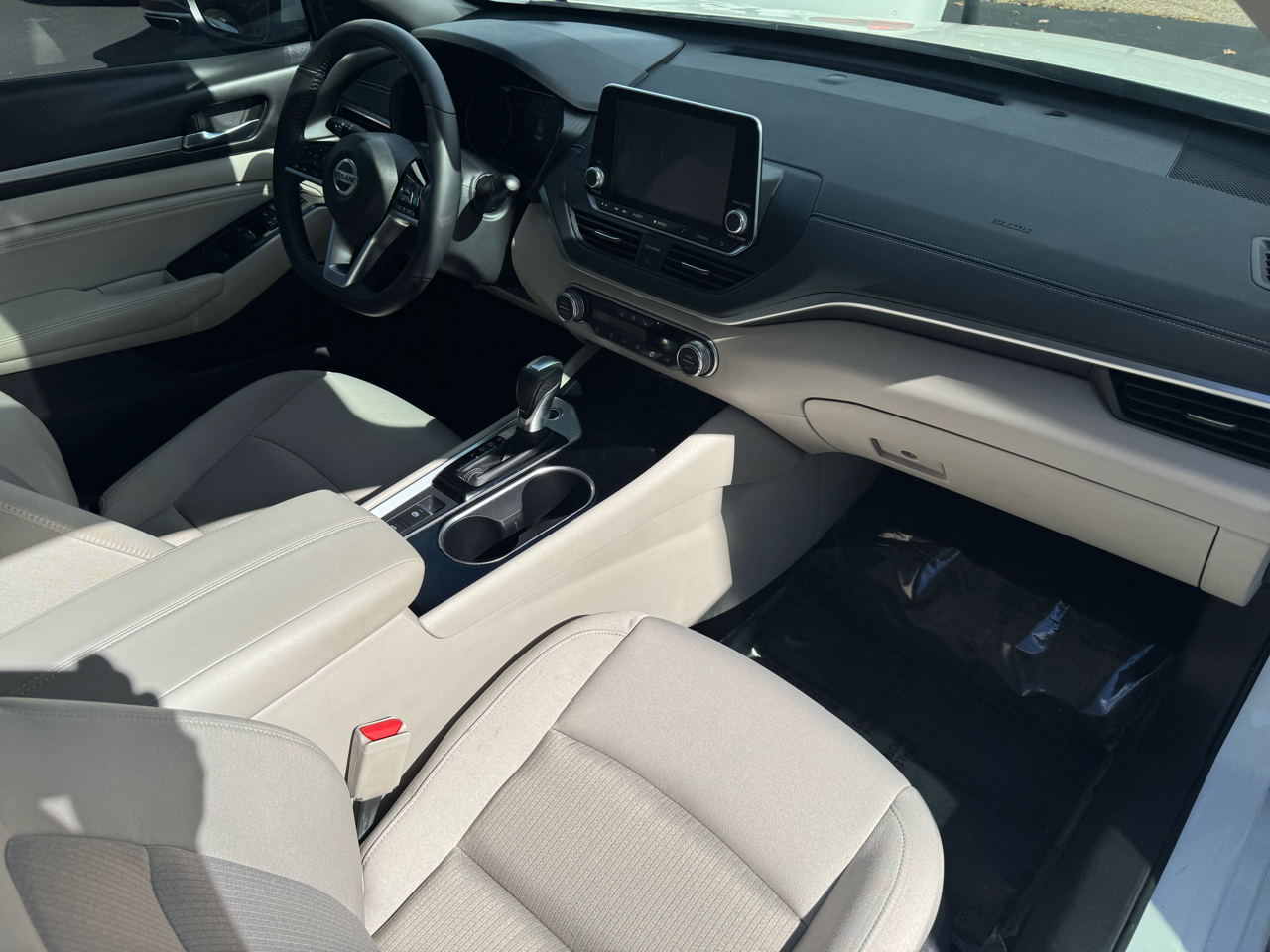 Nissan Altima 2.5 SV Sedan 2020