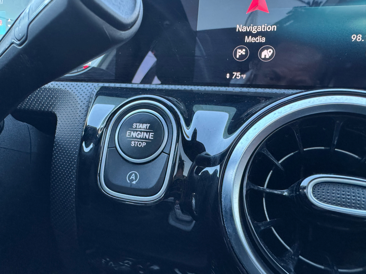 Mercedes-Benz A-Class A 220 4MATIC Sedan 2020