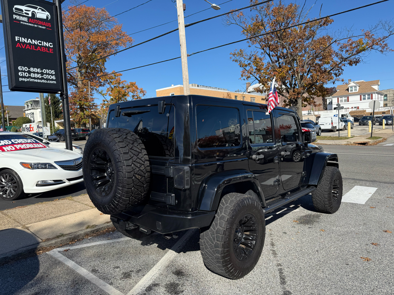 Jeep Wrangler Unlimited 4WD 4dr Sahara 2014