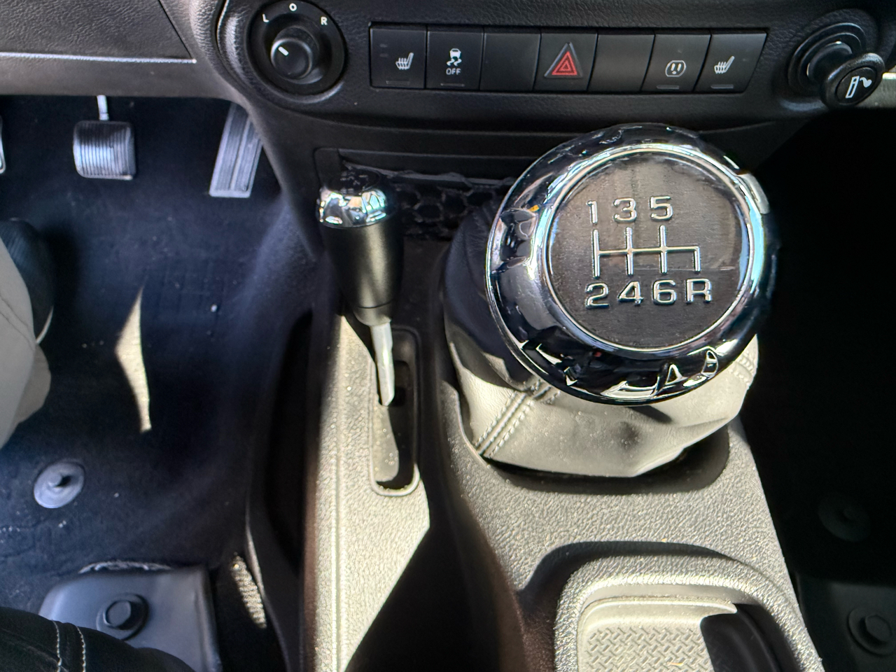 Jeep Wrangler Unlimited 4WD 4dr Sahara 2014