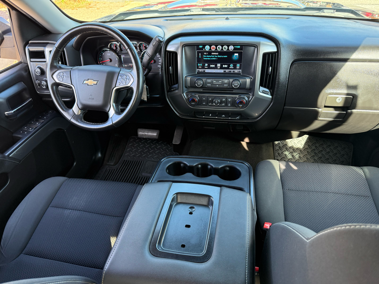 Chevrolet Silverado 1500 4WD Double Cab 143.5" LT w/1LT 2017