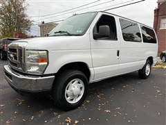 2009 Ford Econoline Wagon 