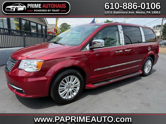 Red (Burgundy) 2014 Chrysler Town & Country Limited FWD Minivan Front-Wheel Drive Automatic