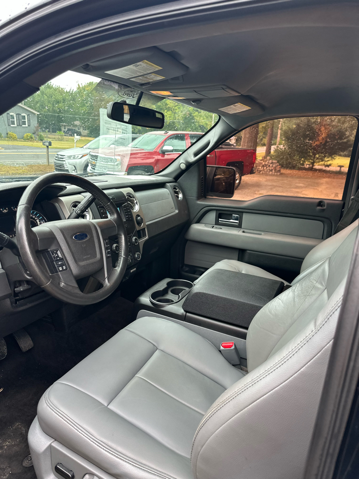 Ford F-150 XL SuperCrew 5.5-ft. Bed 4WD 2014