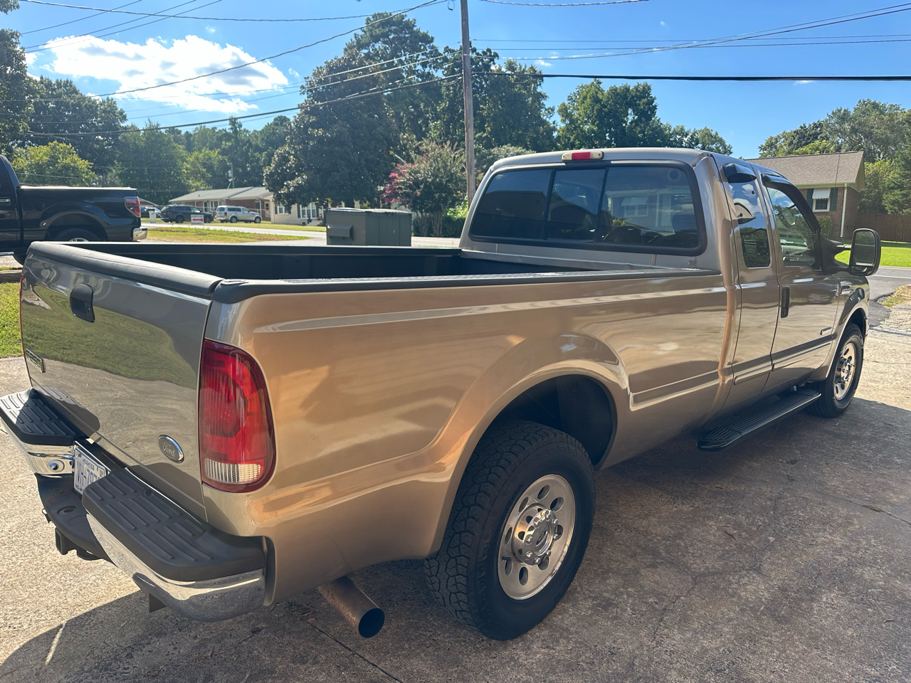 Ford F-250 SD XL SuperCab 2WD 2005