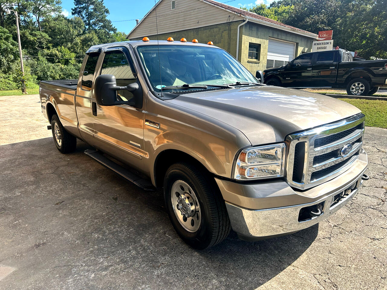 Ford F-250 SD XL SuperCab 2WD 2005