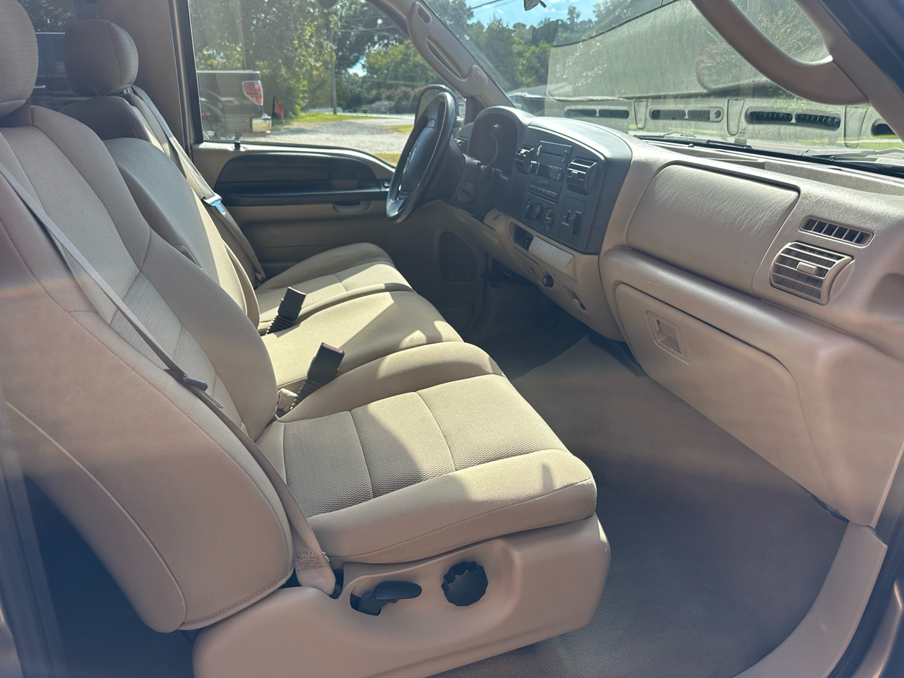 Ford F-250 SD XL SuperCab 2WD 2005
