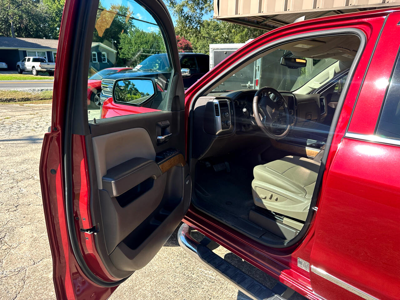 Chevrolet Silverado 1500 LTZ Crew Cab 4WD 2018