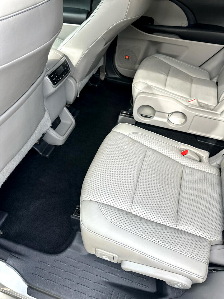 Toyota Highlander Limited AWD V6 2017