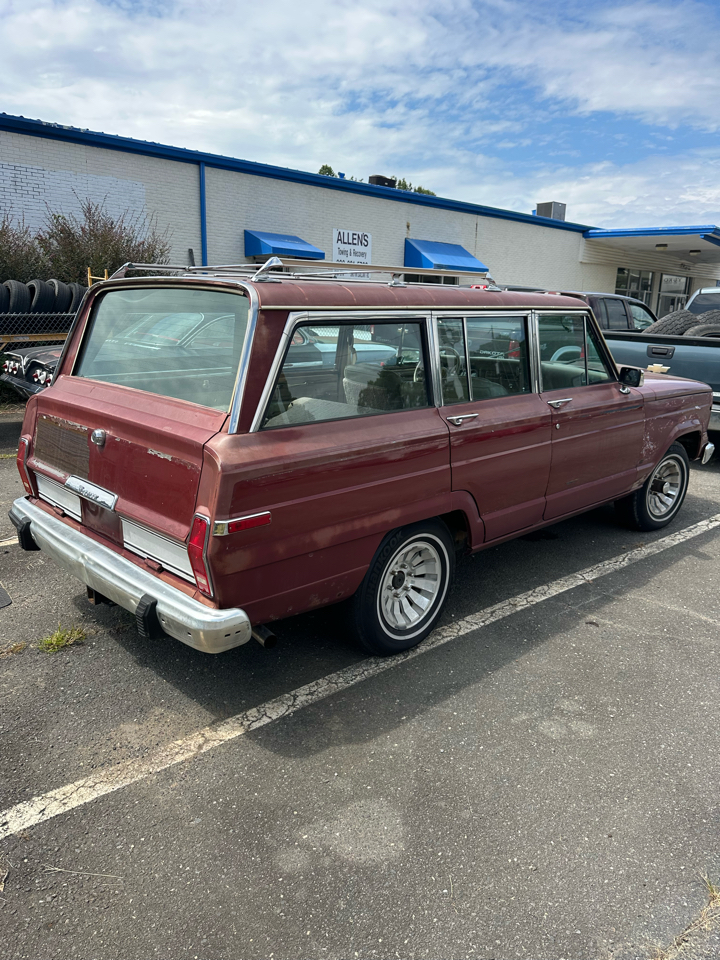 AMC Grand Wagoneer Base 1984