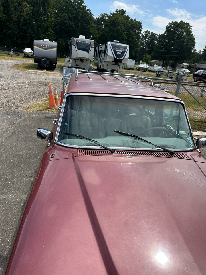 AMC Grand Wagoneer Base 1984