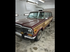 1984 AMC Grand Wagoneer  1984 AMC Grand Wagoneer