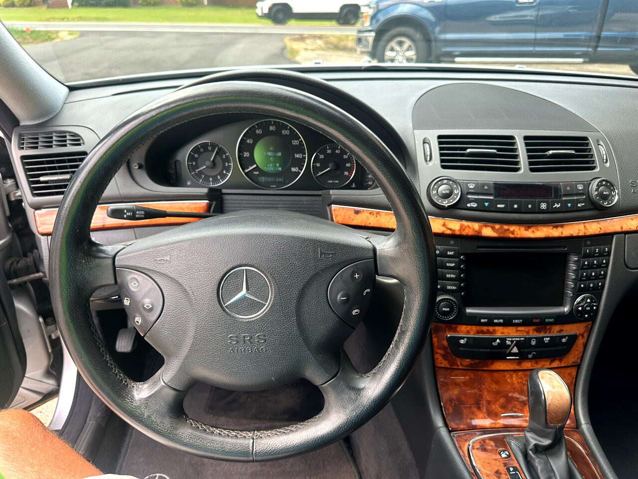 Mercedes-Benz E-Class E500 2005