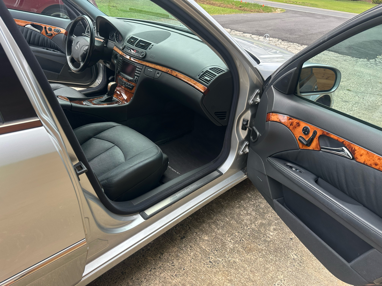 Mercedes-Benz E-Class E500 2005
