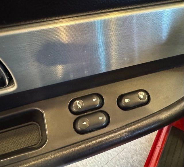 Ford Thunderbird  2003