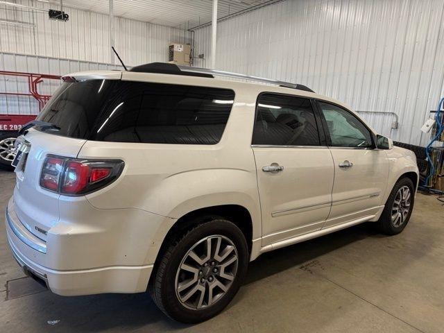 GMC Acadia  2013
