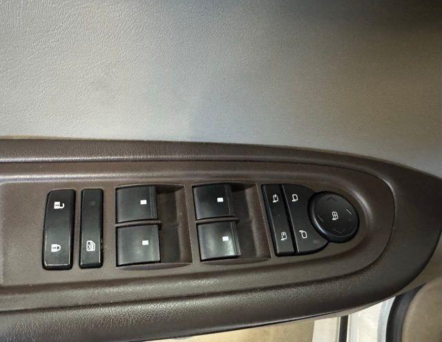 GMC Acadia  2013