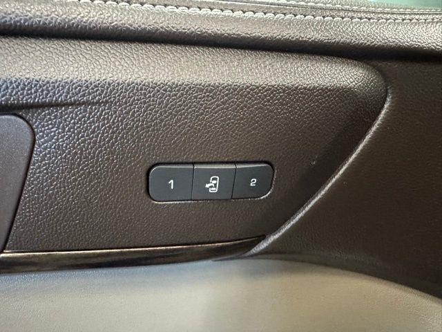 GMC Acadia  2013