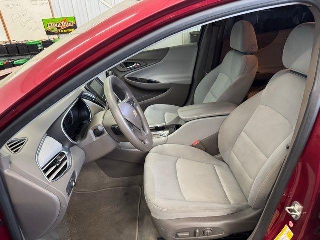 Chevrolet Malibu  2018