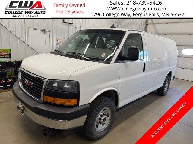 2016 GMC Savana Cargo