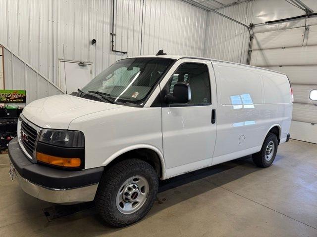 2016 GMC Savana Cargo Work Van - Photo 8