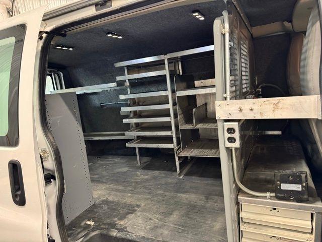 2016 GMC Savana Cargo Work Van - Photo 12