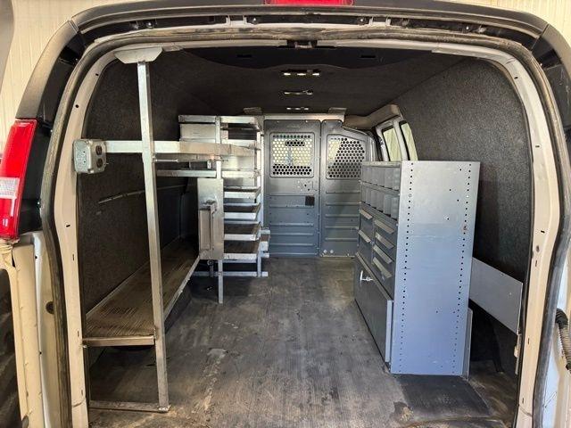 2016 GMC Savana Cargo Work Van - Photo 13